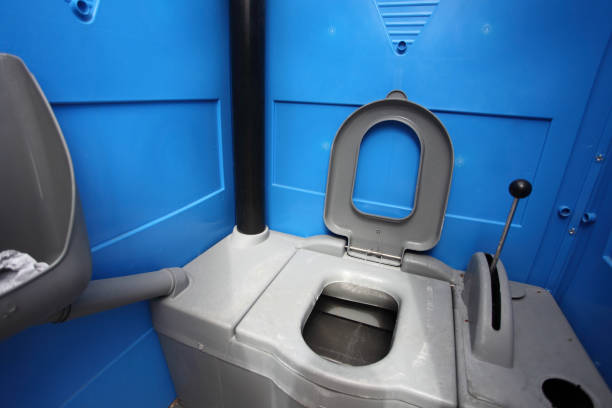 Portable Toilet Options We Offer in Harper Woods, MI